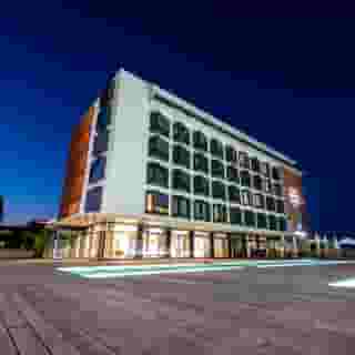 Lake Geneva Hotel, 4 of 5