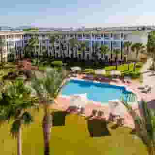 Medina Belisaire & Thalasso, 2 of 5