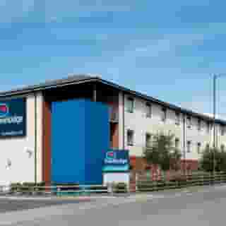 Travelodge Bromborough, 2 of 5