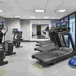 Doubletree By Hilton Atlanta Windy Hill Ballpark, 2 of 5