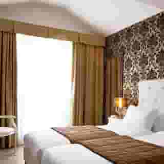 La Ballerina, 3 of 5