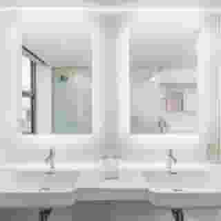 Yotel Edinburgh, 2 of 5