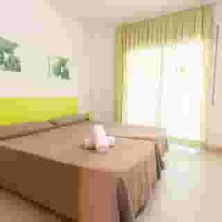Aqquaria Apartments, 3 of 5