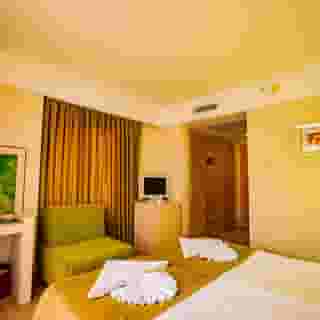 Hotel Ambassador Plaza, 6 of 6