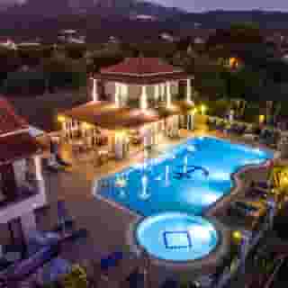 Makis Studios & Apartments, 2 of 5