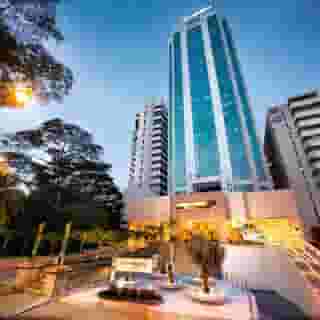 Pacific Regency Hotel Suites, 2 of 5