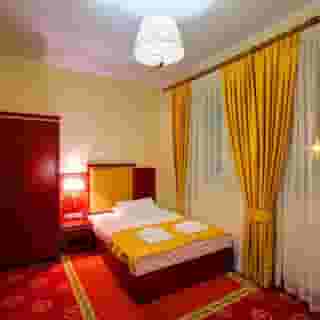 Holiday Park, 3 of 5