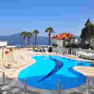 Golden Rock Beach Hotel, 2 of 5