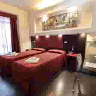 Imperial Suite Guest House, 4 of 5
