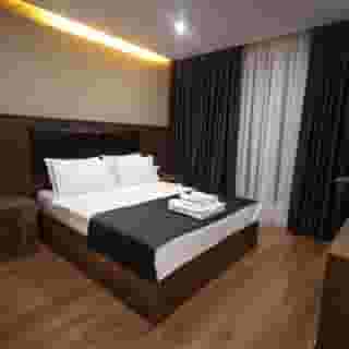 Bzn Airport Hotel, 1 of 5