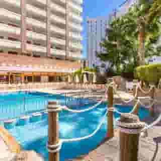 La Era Park Apartments, 1 of 5