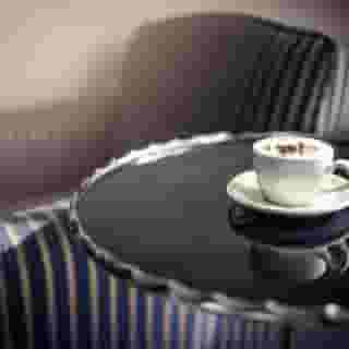 Carlton Oasis, 4 of 5