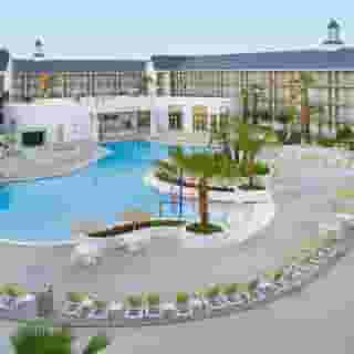 Avanti Resort, 1 of 5