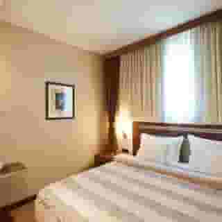 In Hotel Belgrade, 4 of 5