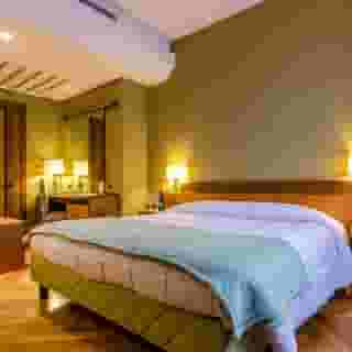 Majestic Naples, 3 of 5