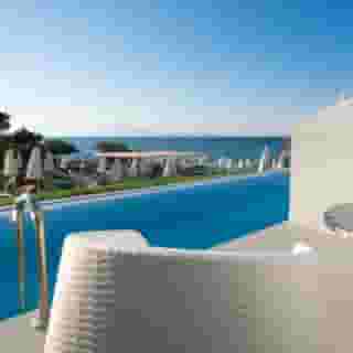 Golden Coast Resort & Spa, 2 of 5