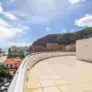 White Waters, 2 of 5