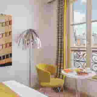 Le Petit Paris, 4 of 5