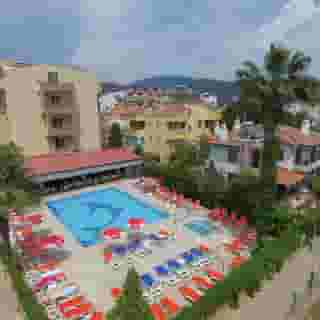 Albatros Apartments, 2 of 5