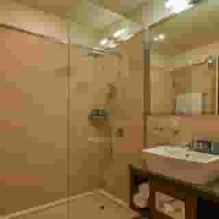 Safir Hotel Doha, 1 of 5