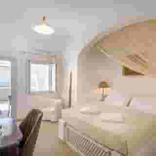 Avianto Luxury Suites, 3 of 5