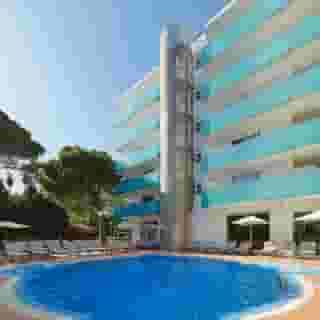 H10 Delfin - Adults Only, 2 of 5