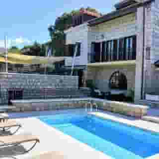 Villa Franica, 2 of 5