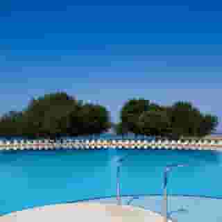 Polynesia Apartments, 1 of 5