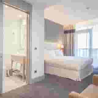 Ever Hotel Europe, 1 of 5