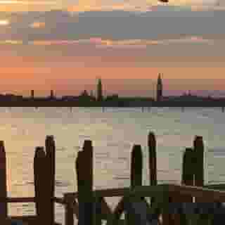 Villa Laguna, 3 of 5