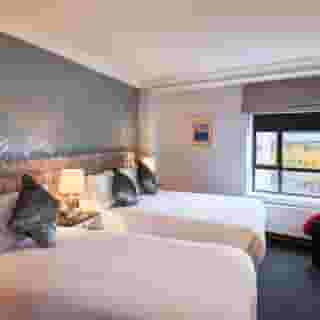 Handel's Hotel, 2 of 5