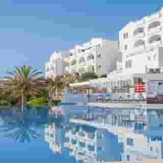 White Sands Beach Club, 2 of 5