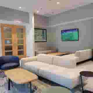 YWCA Hotel Vancouver, 5 of 5