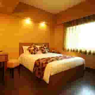 The Imperial Hong Kong, 3 of 5