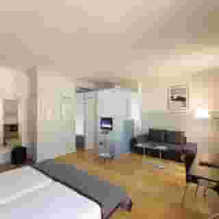 LADYs FIRST Hotel, 1 of 5