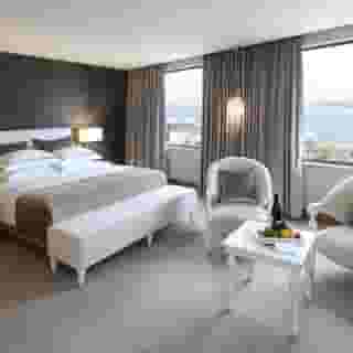 Richmond Istanbul, 3 of 5