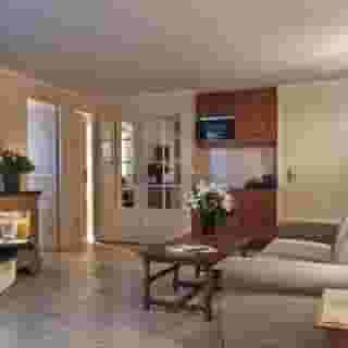 Albe Bastille, 1 of 5