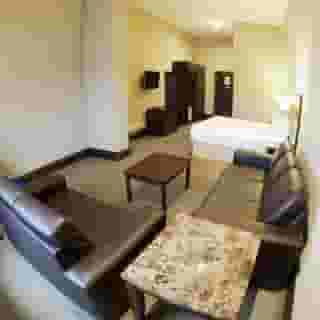 Woodbine Hotel and Suites, 6 of 6