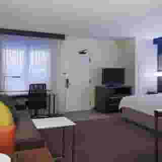 Residence Inn Houston by The Galleria, 2 of 5