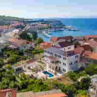 Hotel Brattia, 2 of 5