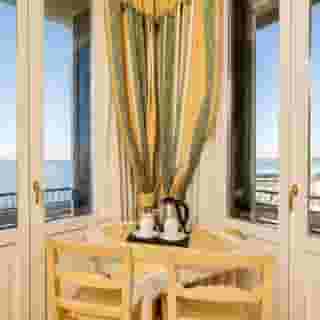 Villa Laguna, 1 of 5