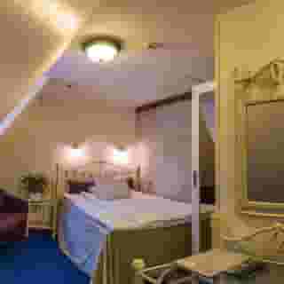 Cru Hotel And Restaurant, 4 of 5