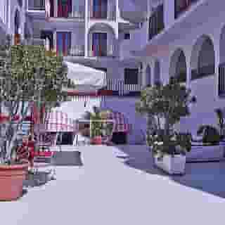 Albatros Hotel, 1 of 5