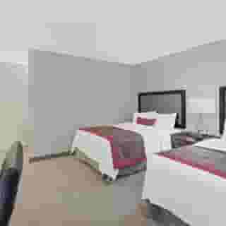 Ramada by Wyndham Boston, 4 of 5