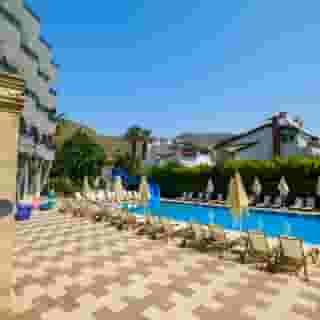 Club Selen Icmeler, 3 of 5