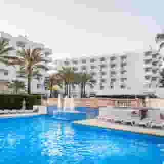 Globales Maioris, 2 of 5