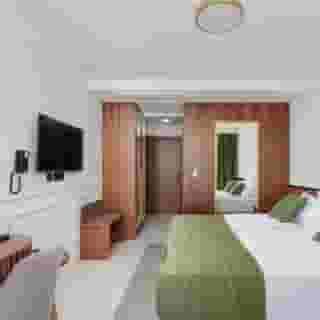 Hotel Diplomat, 2 of 5