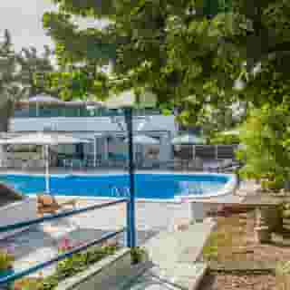 Theo Bungalows, 4 of 5