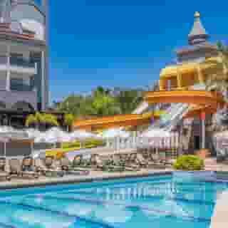 Well Palace Side, 1 of 5