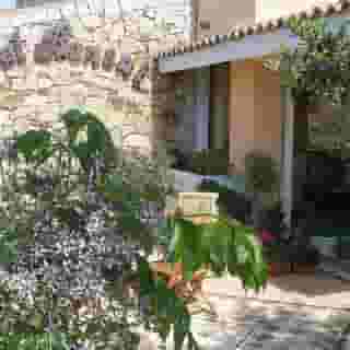 Bonsai Hotel, 2 of 5